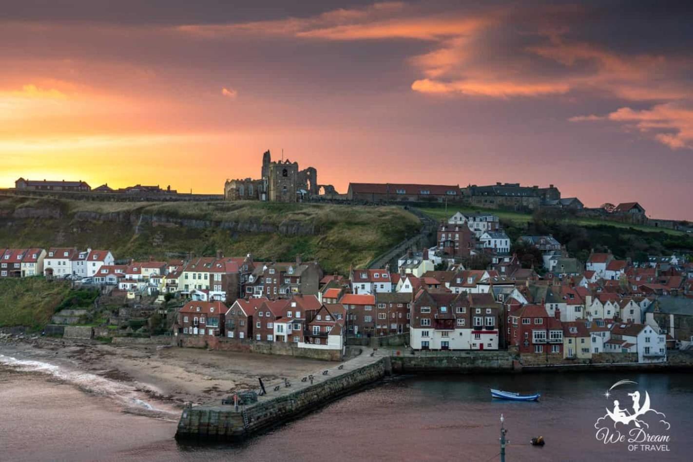 Number 3 Pier Road Apartment Whitby Eksteriør billede